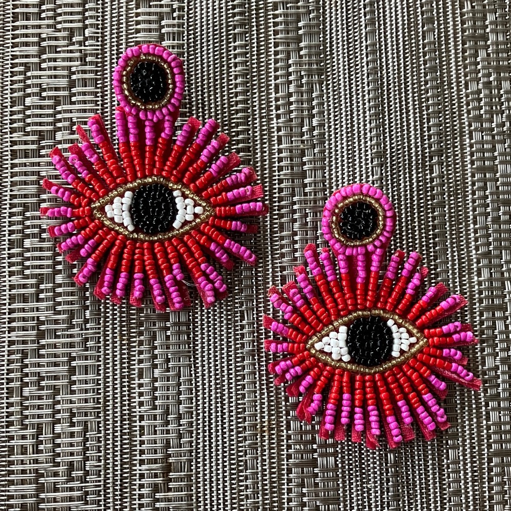 ❤️🩷Vibrant Eye Beaded Earrings🩷❤️